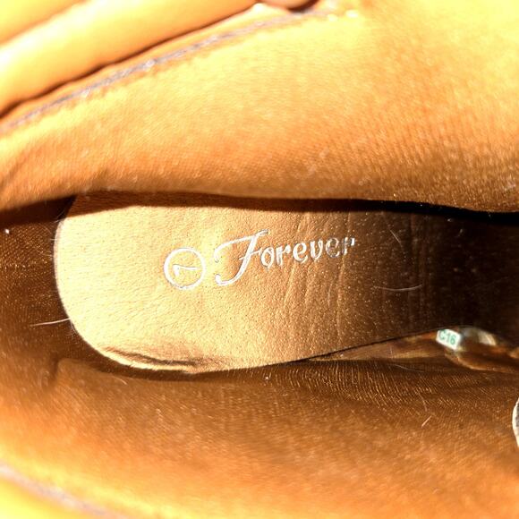 Forever 7 Brown Girl's Combat Ankle Boots 2 1/2 Inch High Heel Shoe Kids Lace Up - Picture 6 of 8